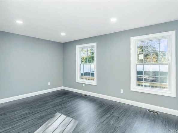 26 Gabon Lane, Coram NY 11727