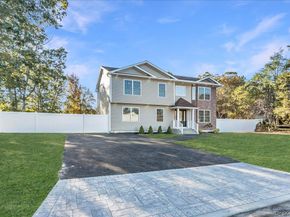 26 Gabon Lane, Coram NY 11727