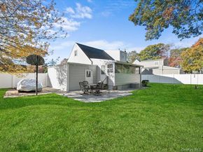 79 Beecher Road, North Babylon NY 11703