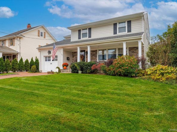 10 Princeton Street, Rockville Centre NY 11570