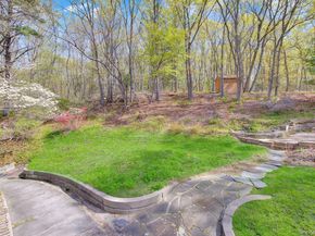 28 Picardy Lane, Laurel Hollow NY 11791