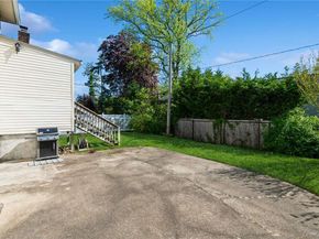 1040 Cedarhurst Street, North Woodmere NY 11581