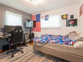 1040 Cedarhurst Street, North Woodmere NY 11581