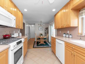 25 Bayview Avenue, Babylon NY 11702