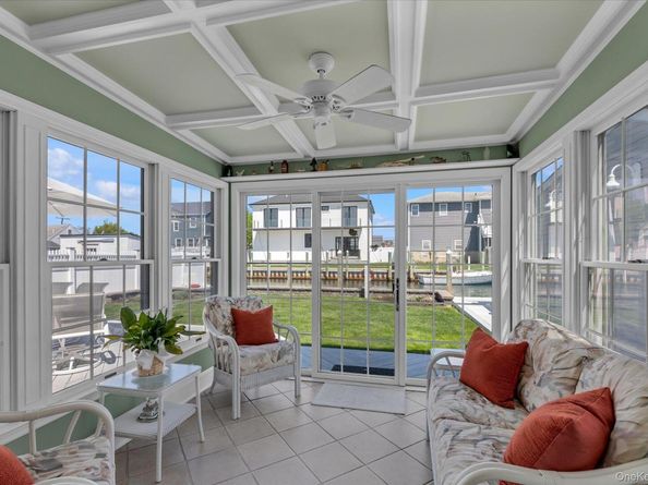 25 Bayview Avenue, Babylon NY 11702