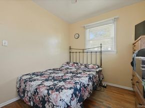 10 Gardner Avenue, Hicksville NY 11801
