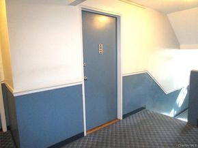 324 Post Avenue 9F, Westbury NY 11590