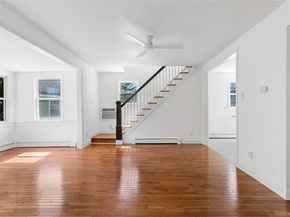 17 June Avenue, Bayville NY 11709