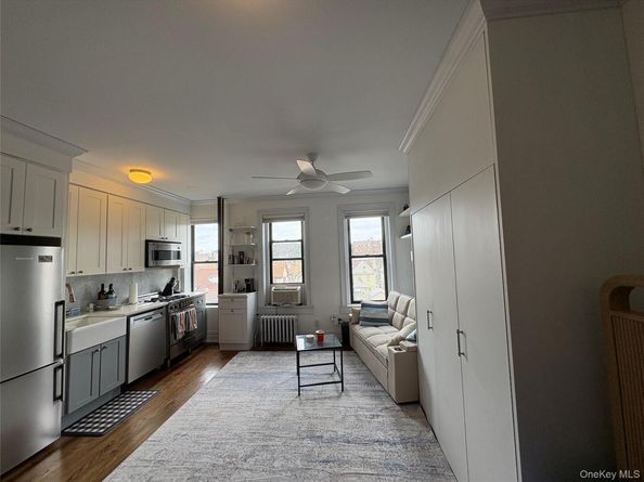 42-22 Ketcham Street D11, Elmhurst NY 11373