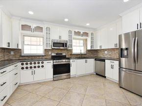 7627 175th Street, Fresh Meadows NY 11366