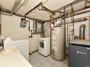 7627 175th Street, Fresh Meadows NY 11366