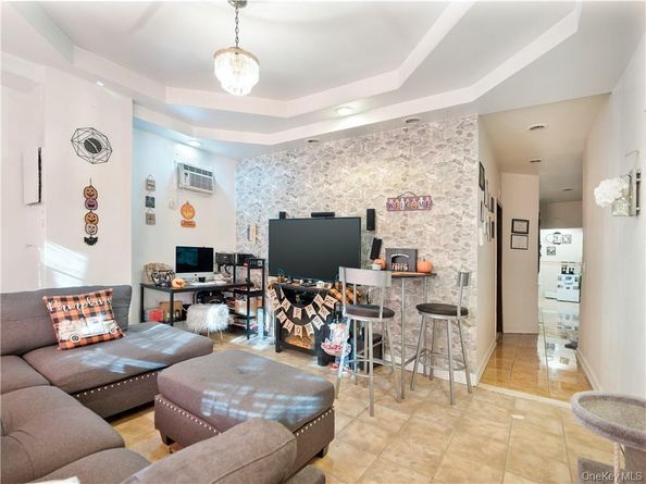 1392 Commonwealth Avenue, Bronx NY 10472