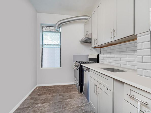 79 O Avenue B2, Brooklyn NY 11204