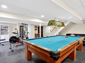 58 Hummingbird Drive, East Hills NY 11576