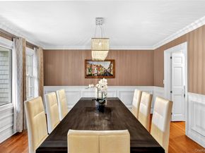 58 Hummingbird Drive, East Hills NY 11576