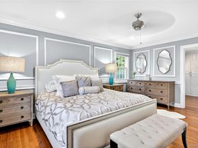58 Hummingbird Drive, East Hills NY 11576