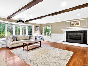 58 Hummingbird Drive, East Hills NY 11576