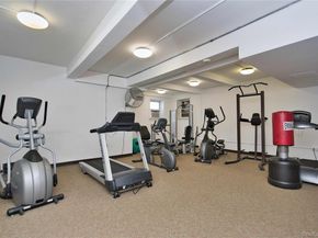 210 E Broadway 4F, Long Beach NY 11561