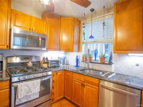 210 E Broadway 4F, Long Beach NY 11561