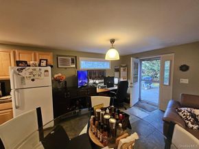 5 Ireland Place, Copiague NY 11726
