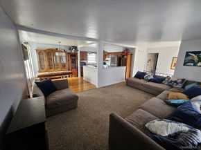 5 Ireland Place, Copiague NY 11726