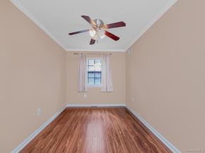 85 Admiral Court 87, Bronx NY 10473