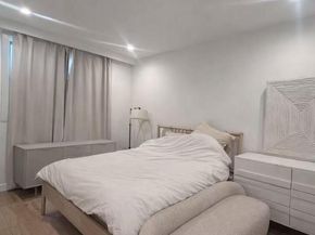 141-26 Northern Boulevard 10B, Flushing NY 11354