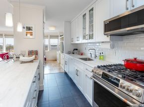 4525 Henry Hudson Parkway 1001, Bronx NY 10471