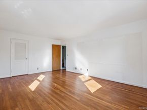 19 Wright Place, Scarsdale NY 10583