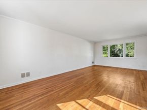 19 Wright Place, Scarsdale NY 10583