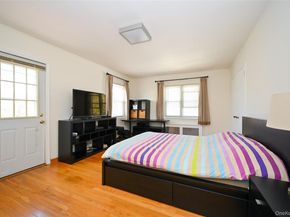 223-14 Kingsbury Avenue, Oakland Gardens NY 11364