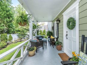 3 Duke Place, Glen Cove NY 11542