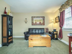 3 Duke Place, Glen Cove NY 11542