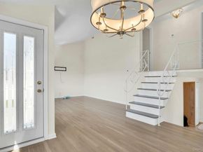 258 E 5th Street, Deer Park NY 11729
