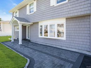 258 E 5th Street, Deer Park NY 11729