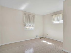 258 E 5th Street, Deer Park NY 11729