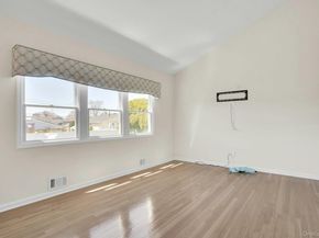 258 E 5th Street, Deer Park NY 11729