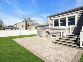 258 E 5th Street, Deer Park NY 11729