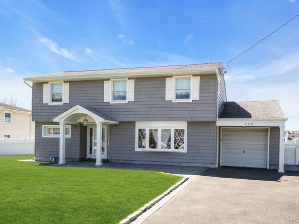258 E 5th Street, Deer Park NY 11729