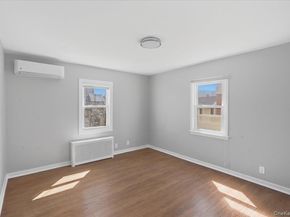 146 Caroline Avenue, Garden City South NY 11530