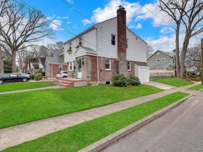 31 Carol Street, Lynbrook NY 11563