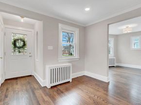 31 Carol Street, Lynbrook NY 11563