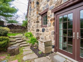 101 Long Drive, Hempstead NY 11550