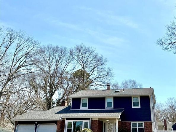 8 Chauncey Lane, Coram NY 11727