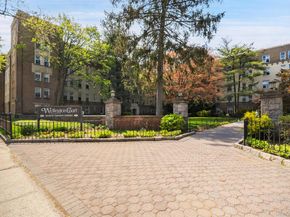 472 Gramatan Avenue Bldg 4 Unit 2U, Fleetwood NY 10552