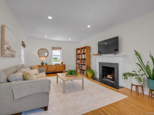 44 Mackey Avenue, Port Washington NY 11050