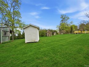 12 Herricks Lane, Jamesport NY 11901