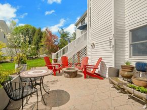 34 Eagle Court, White Plains NY 10605
