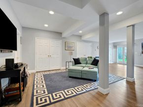 34 Eagle Court, White Plains NY 10605