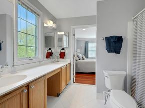 34 Eagle Court, White Plains NY 10605